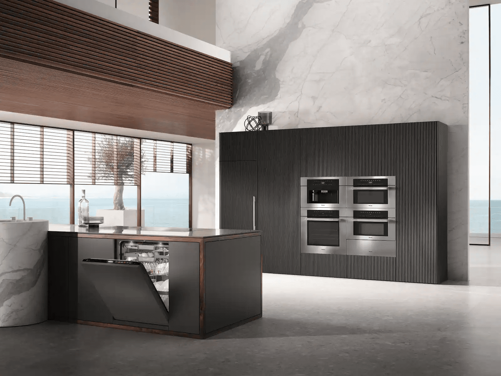 Cozinha de luxo com coluna de eletrodomésticos Miele encastrados